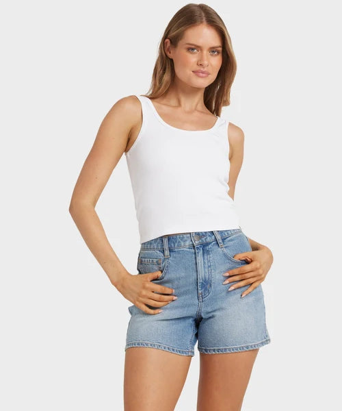 billabong-womens-everyday-tank-top-WHITE.webp