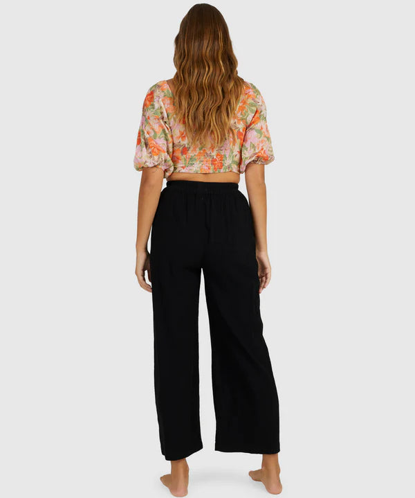 billabong-womens-follow-me-pants-black-back_b03c25c0-721f-4a22-a6f2-f80a1bf3b5d9.webp