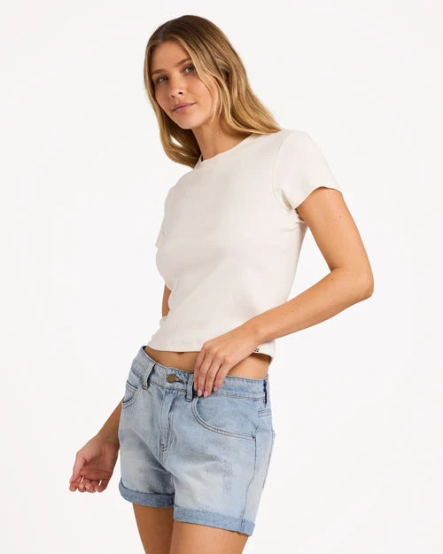 BILLABONG WOMENS FRANKIE DENIM SHORTS – BLEACHED INDIGO