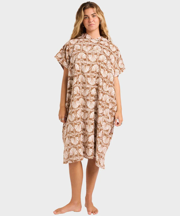 billabong-womens-heat-hooded-towel-mushroom.webp