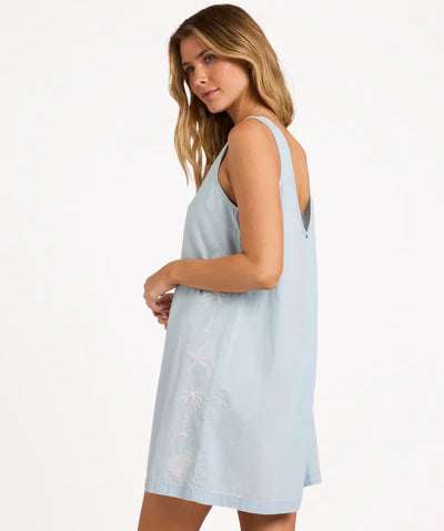 billabong-womens-marisol-mini-dress-sky-gray1.webp