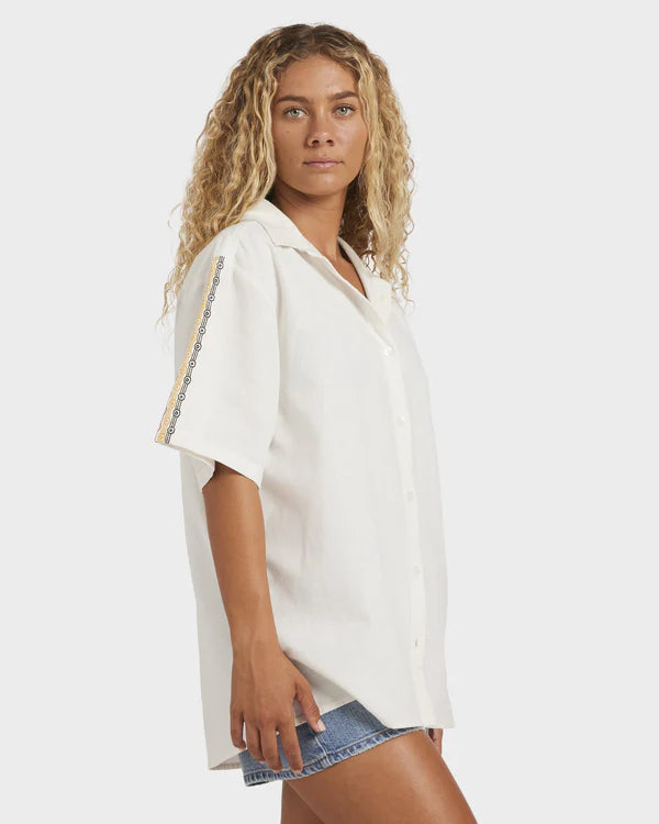BILLABONG WOMENS OTIS DREAMING SHIRT – SALT CRYSTAL