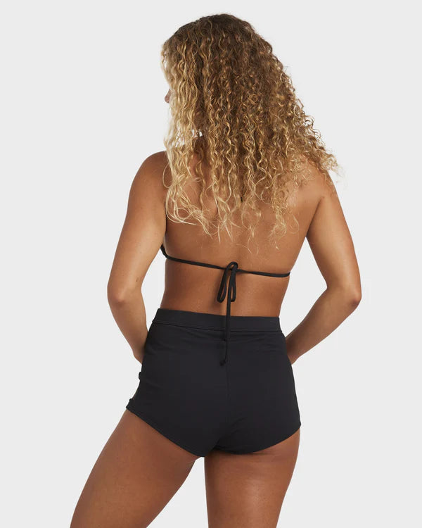 BILLABONG WOMENS OTIS DREAMING SURF SHORT BIKINI BOTTOM – OFF BLACK