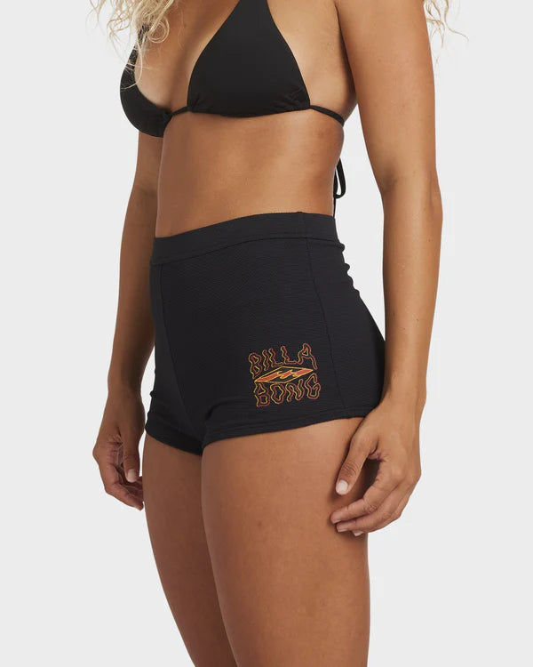 BILLABONG WOMENS OTIS DREAMING SURF SHORT BIKINI BOTTOM – OFF BLACK