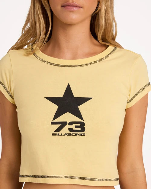 BILLABONG WOMENS STARSURFER T-SHIRT – GOLDEN DAYS