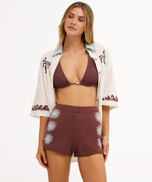 billabong-womens-sun-shadow-elastic-waist-shorts-espresso1.webp