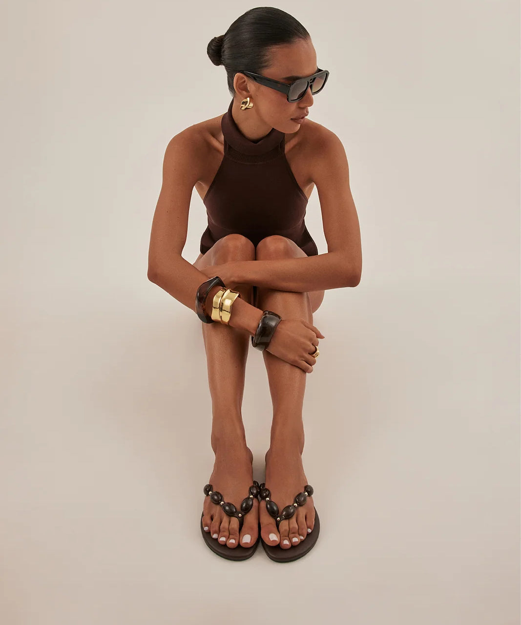 billini-farasha-gem-thong-sandals-chocolate.webp