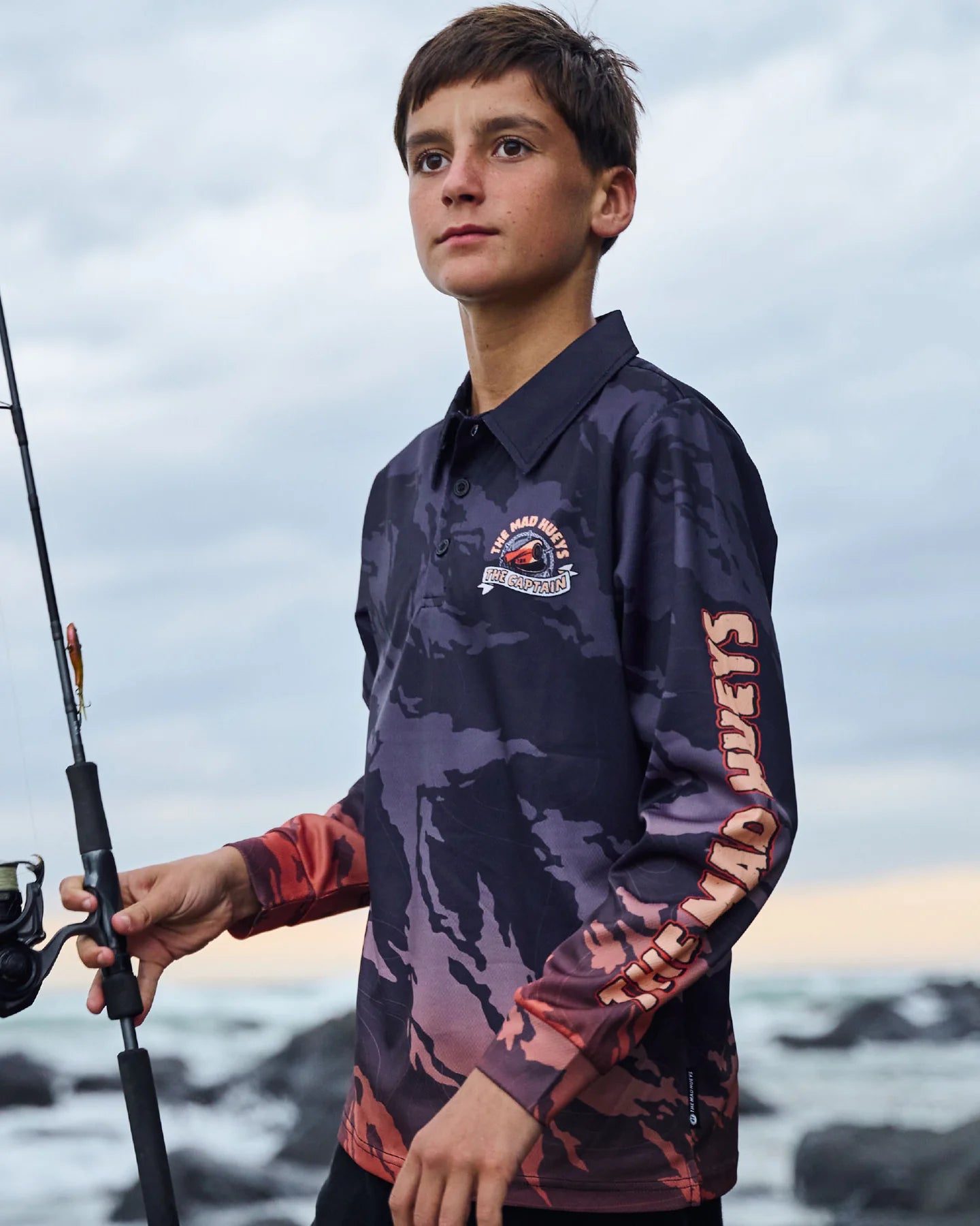 THE MAD HUEYS CAPTAIN TWO FACED YOUTH UPF 50 FISHING JERSEY KIDS SUN SHIRT BLACK