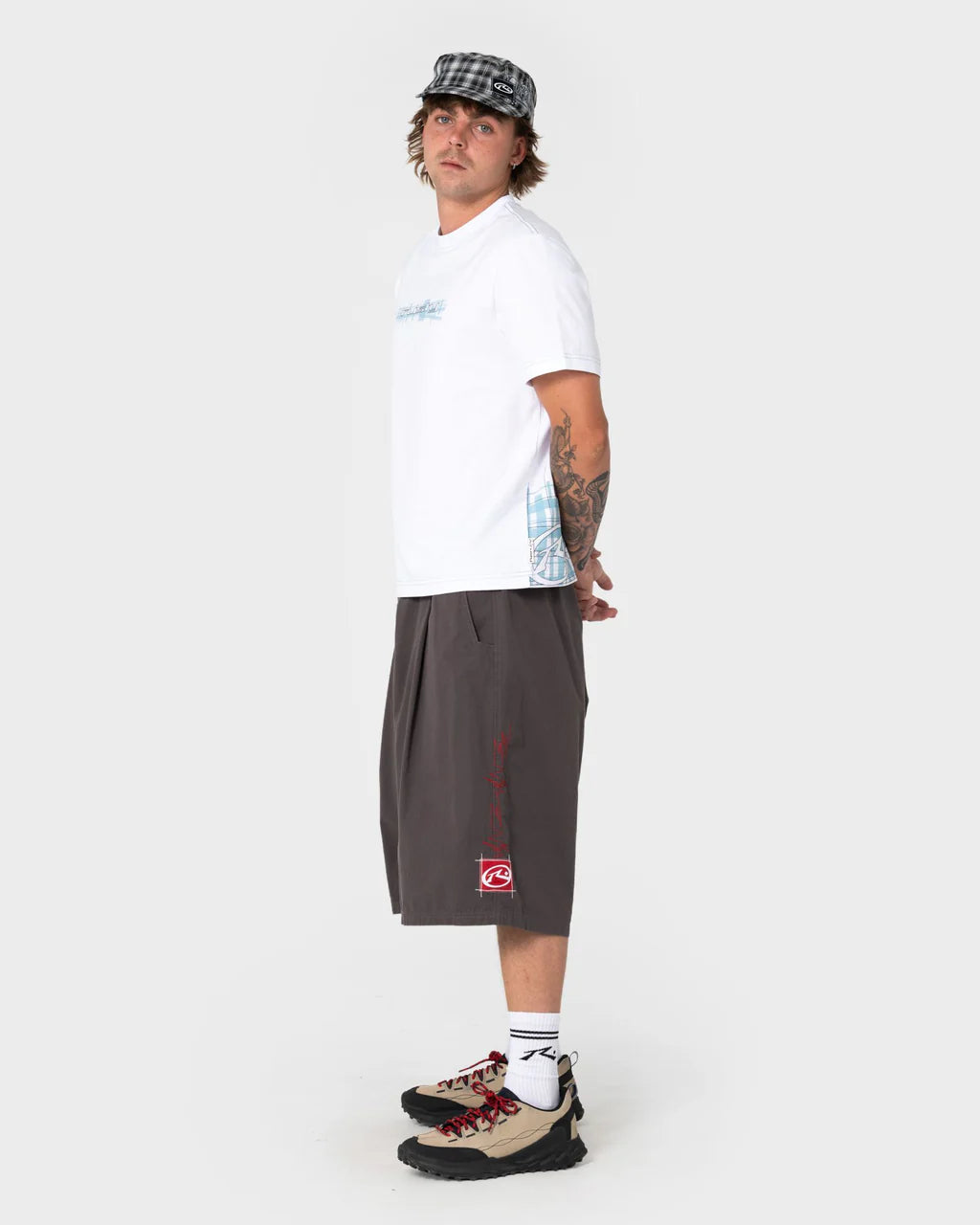 RUSTY CHECK WISE GRAPHIC SLIM TEE WHITE
