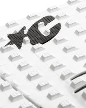 CREATURES OF LEISURE MICK FANNING LOC-LITE SIGNATURE ECOPURE TRACTION PAD – WHITE BLACK