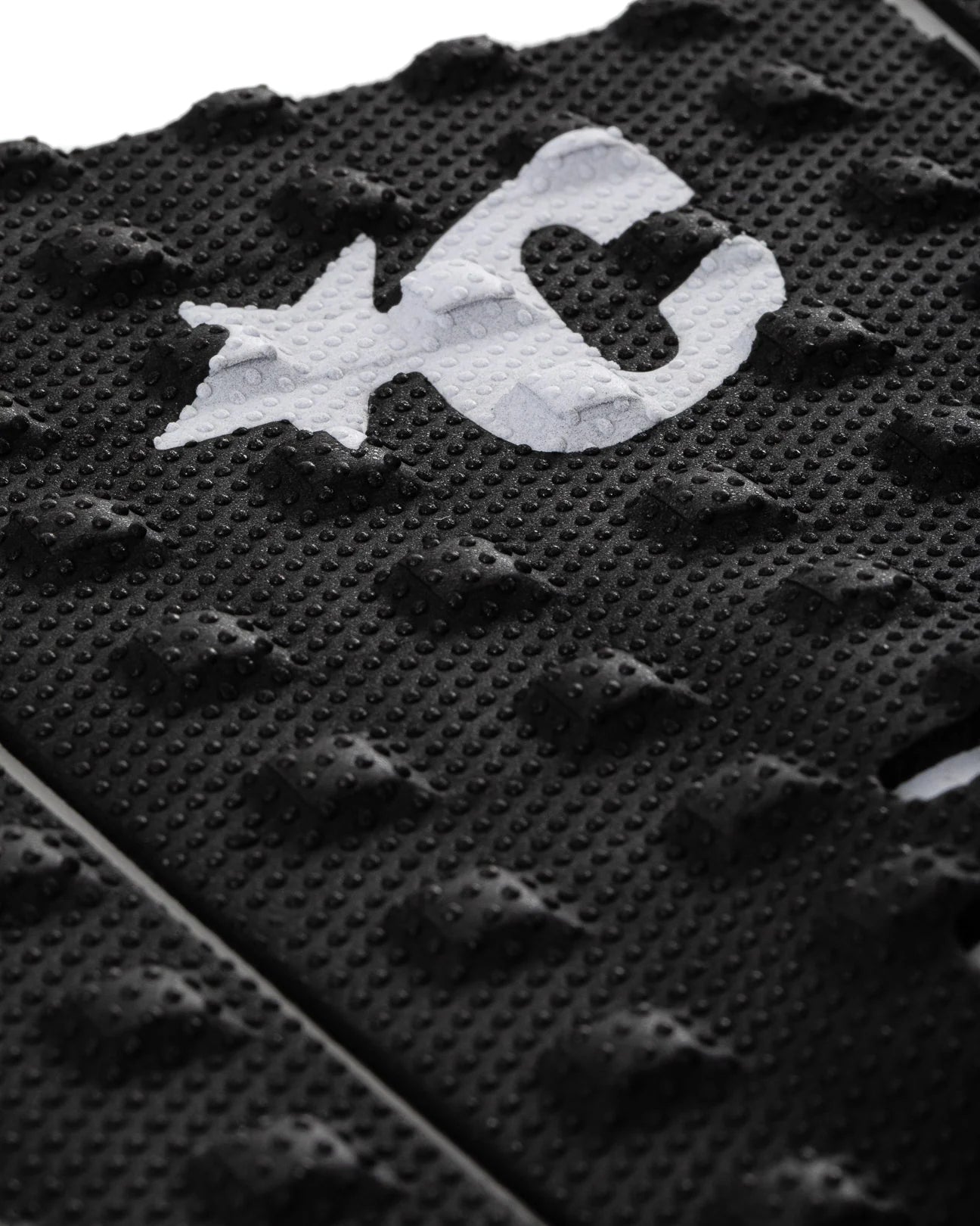 CREATURES OF LEISURE MICK EUGENE FANNING LITE SIGNATURE ECOPURE TRACTION PAD BLACK WHITE