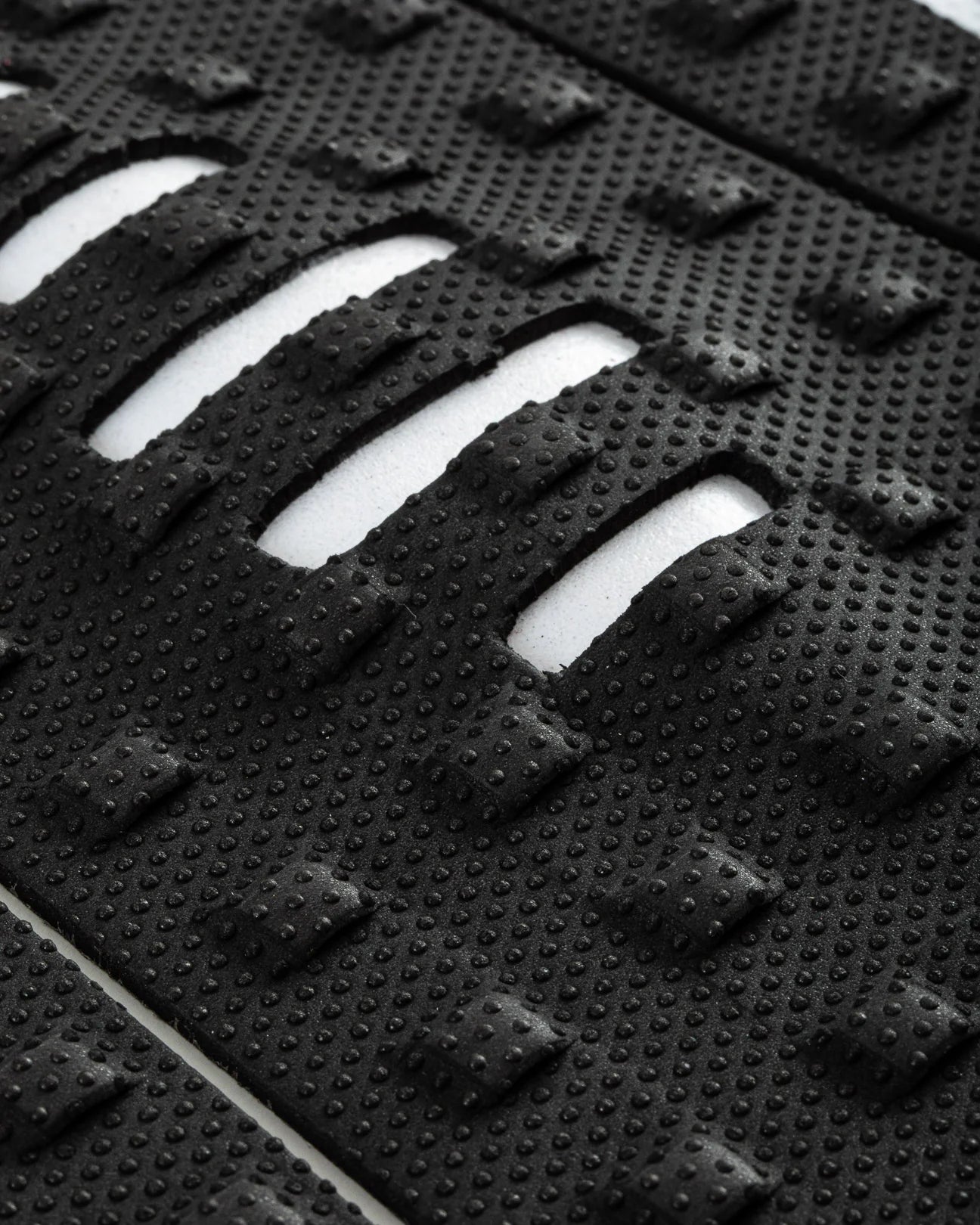 CREATURES OF LEISURE MICK EUGENE FANNING LITE SIGNATURE ECOPURE TRACTION PAD BLACK WHITE