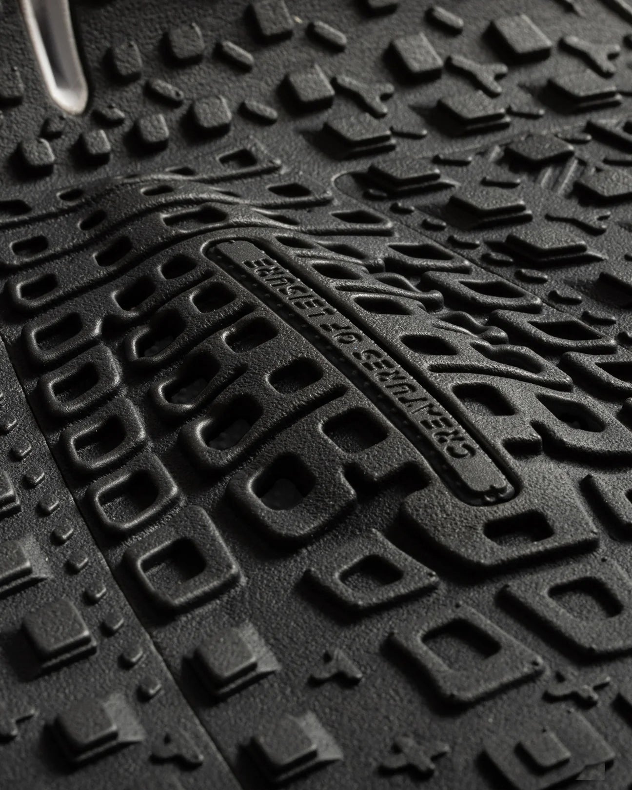 CREATURES OF LEISURE PROTO 1.4 TRACTION PAD – ECO BLACK PLATINUM