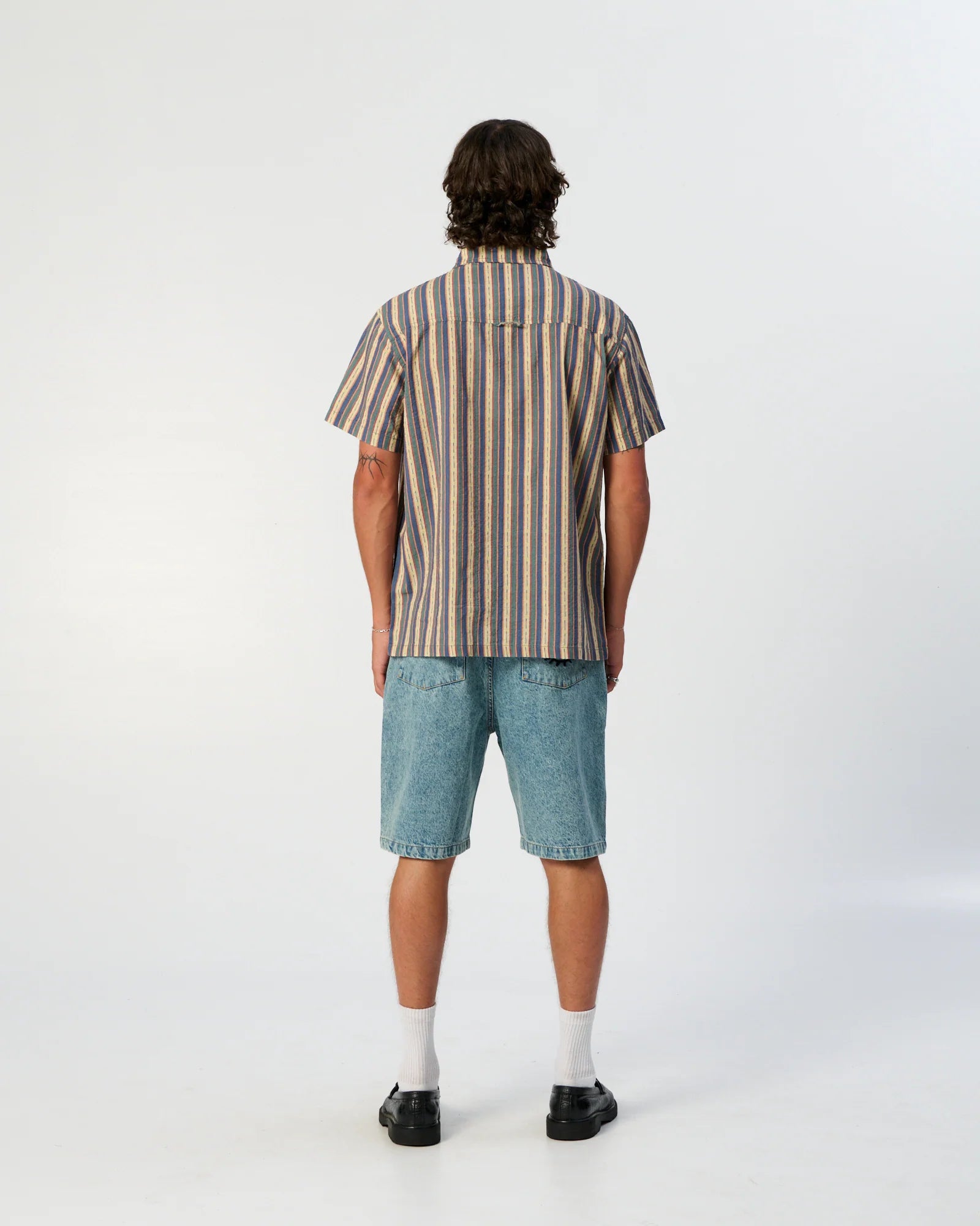 THE CRITICAL SLIDE TEMPLE SEERSUCKER RESORT SHIRT TEXTURED BUTTON UP DUSTY GREEN