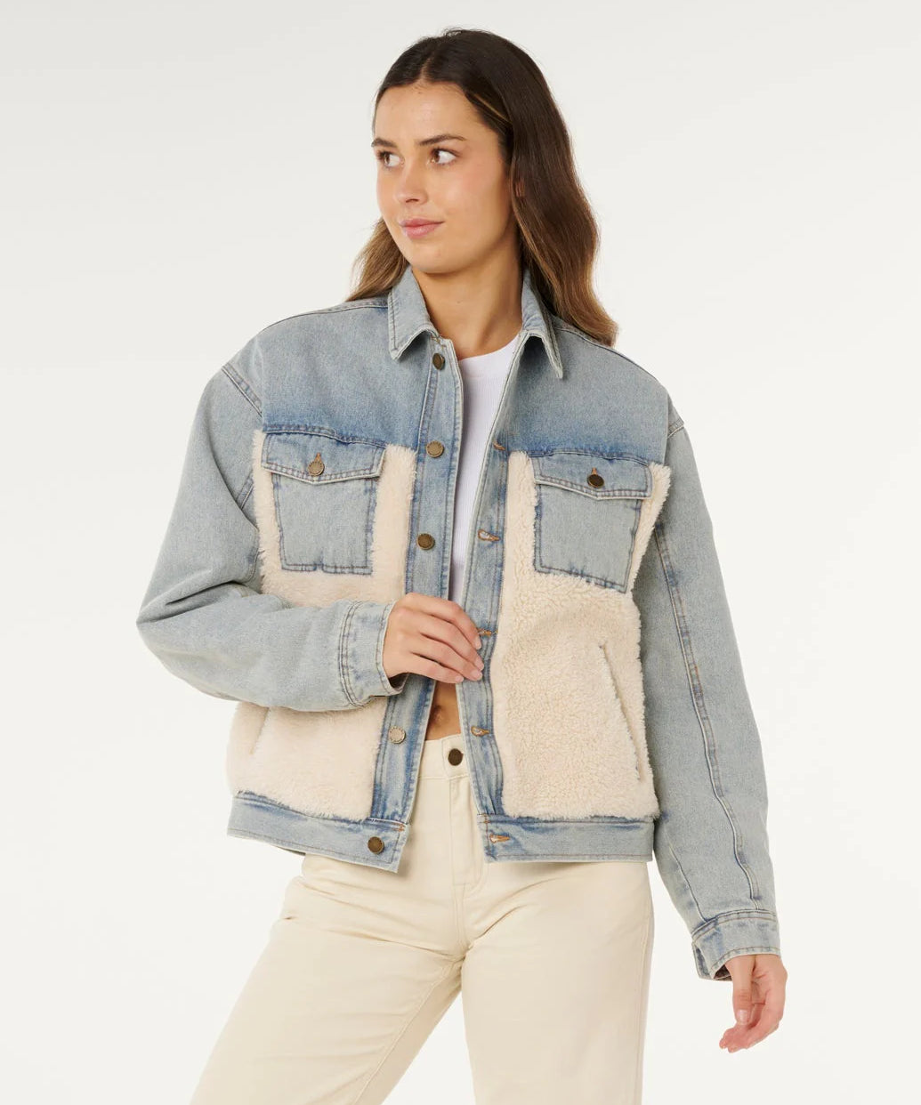 cruisin-sherpa-denim-jacket-washed-blue.webp