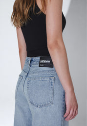 DR. DENIM RHUE LOW WIDE JEANS – DRIFT PALE USED