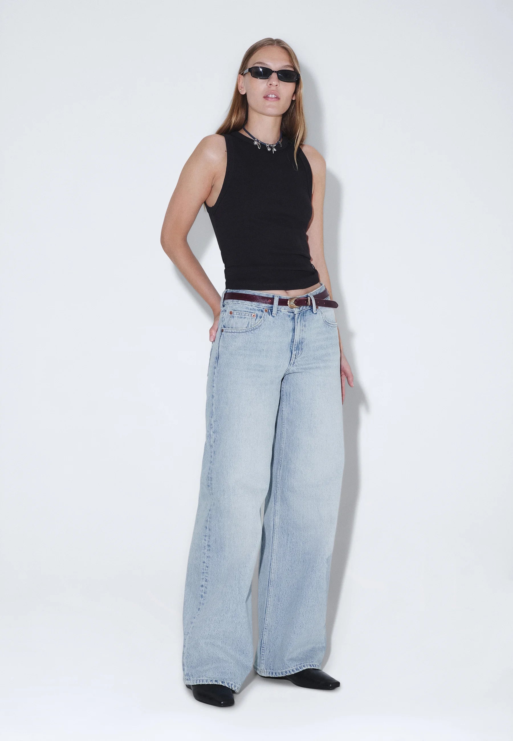 DR. DENIM RHUE LOW WIDE JEANS – DRIFT PALE USED
