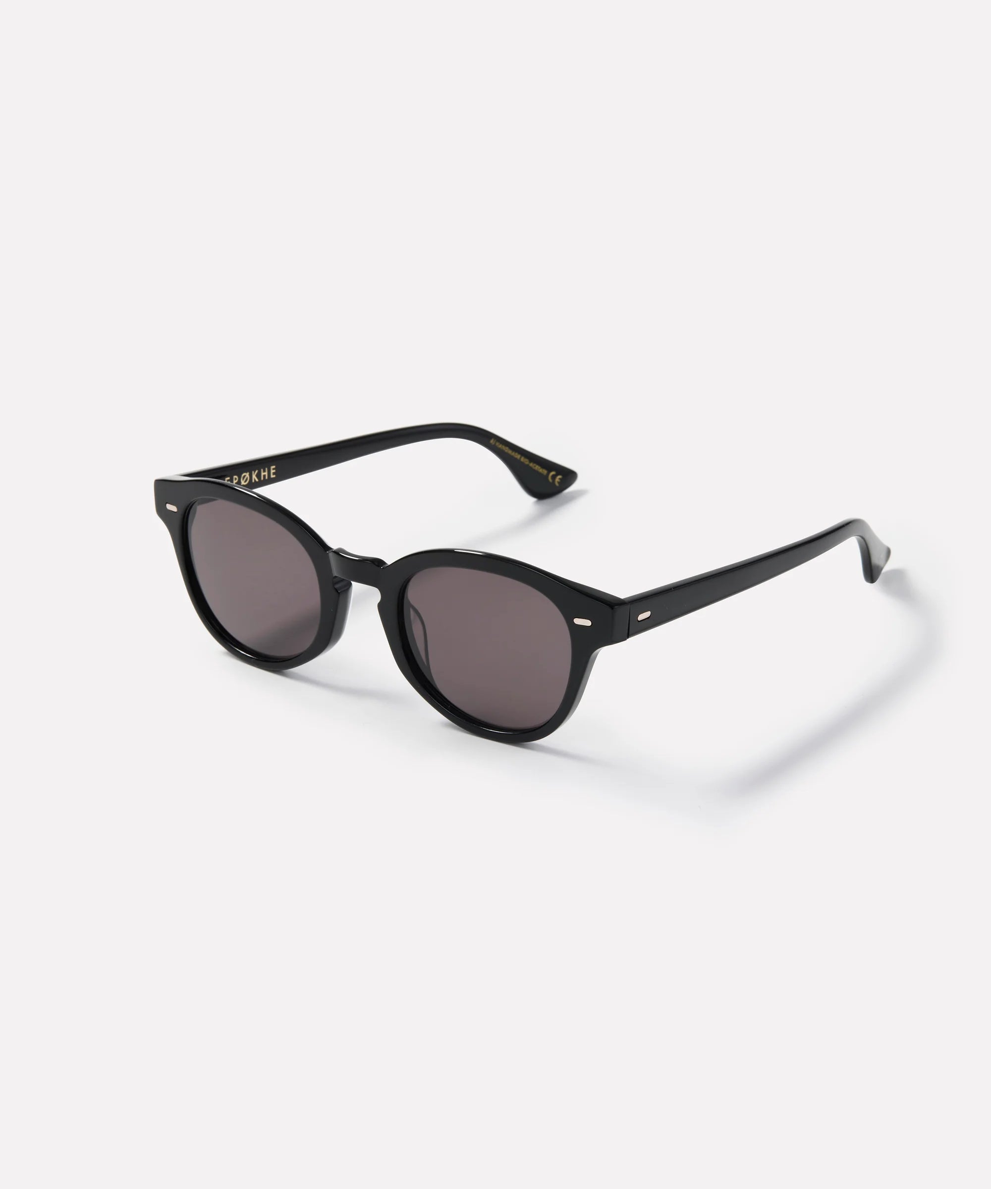 epokhe-coil-sunglasses-black-polished-black.webp