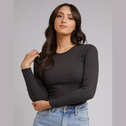 ALL ABOUT EVE EVE RIB BABY LONG SLEEVE TEE – WASHED BLACK