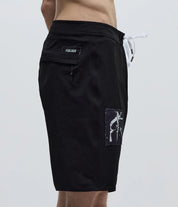 FORMER HUSH PATCH 18" TRUNK MENS BOARDSHORTS RIPSTOP SURF SHORTS BLACK