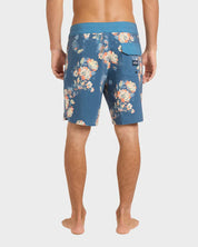 BILLABONG GOOD TIMES PRO MENS 17.5 INCH BOARDSHORTS DARK DENIM SURF SHORTS