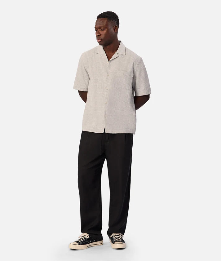 INDUSTRIE THE CHECK MARBELLA SHORT SLEEVE SHIRT – GUNMETAL