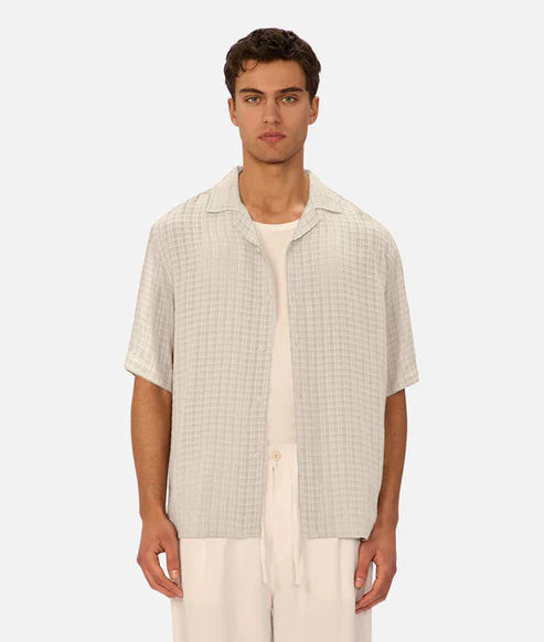 INDUSTRIE THE SIRACUSA SHORT SLEEVE SHIRT - EGG SHELL
