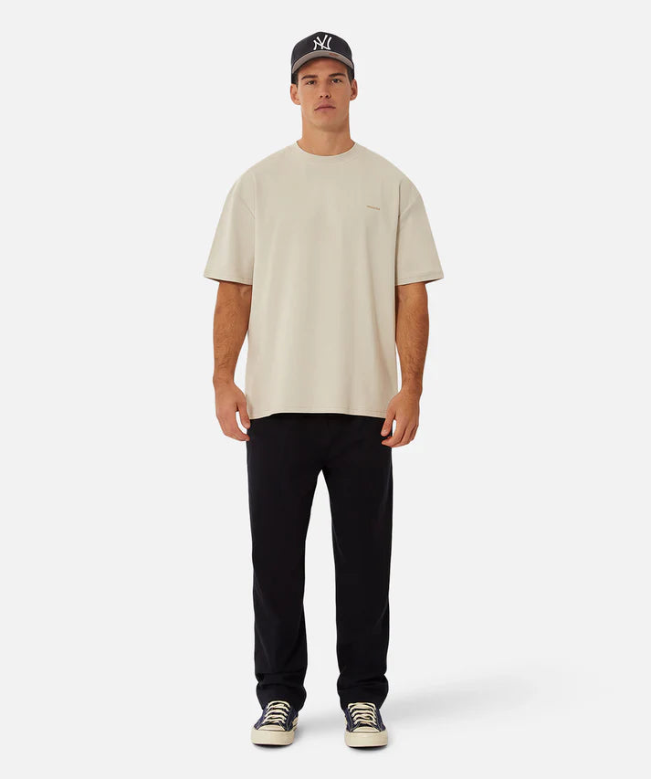 INDUSTRIE THE NEWPORT TEE – GRAIN
