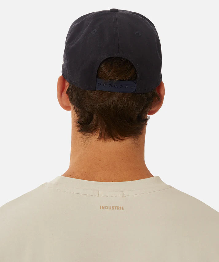 INDUSTRIE THE NEWPORT TEE – GRAIN