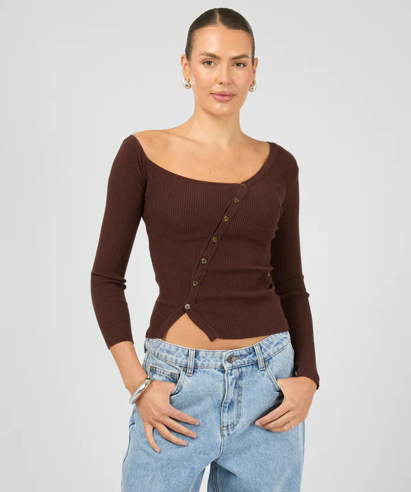 layla-knit-cardigan-mahogany.webp