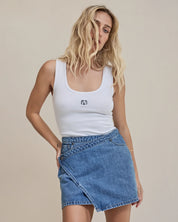 ALL ABOUT EVE LENNI MINI SKORT LIGHT BLUE WOMENS DENIM SKORT