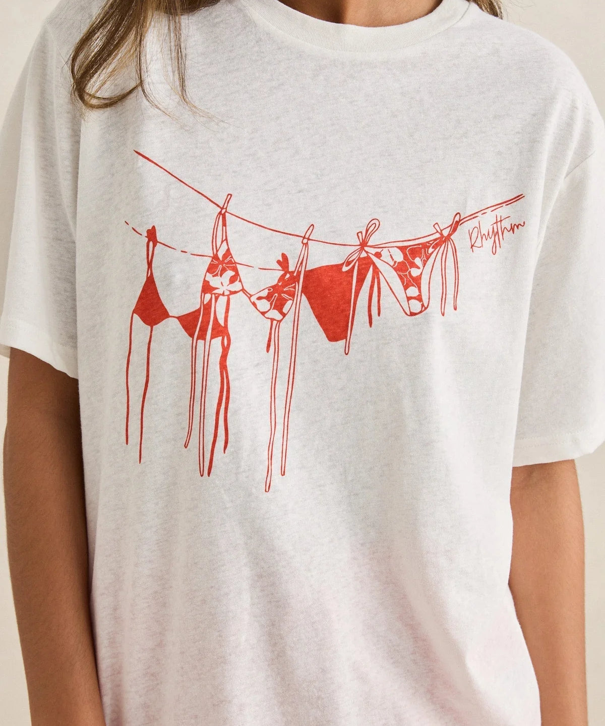 melia-oversized-t-shirt-red1.webp