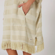 OCEAN & EARTH LADIES LAYZ HOODED PONCHO – SAND
