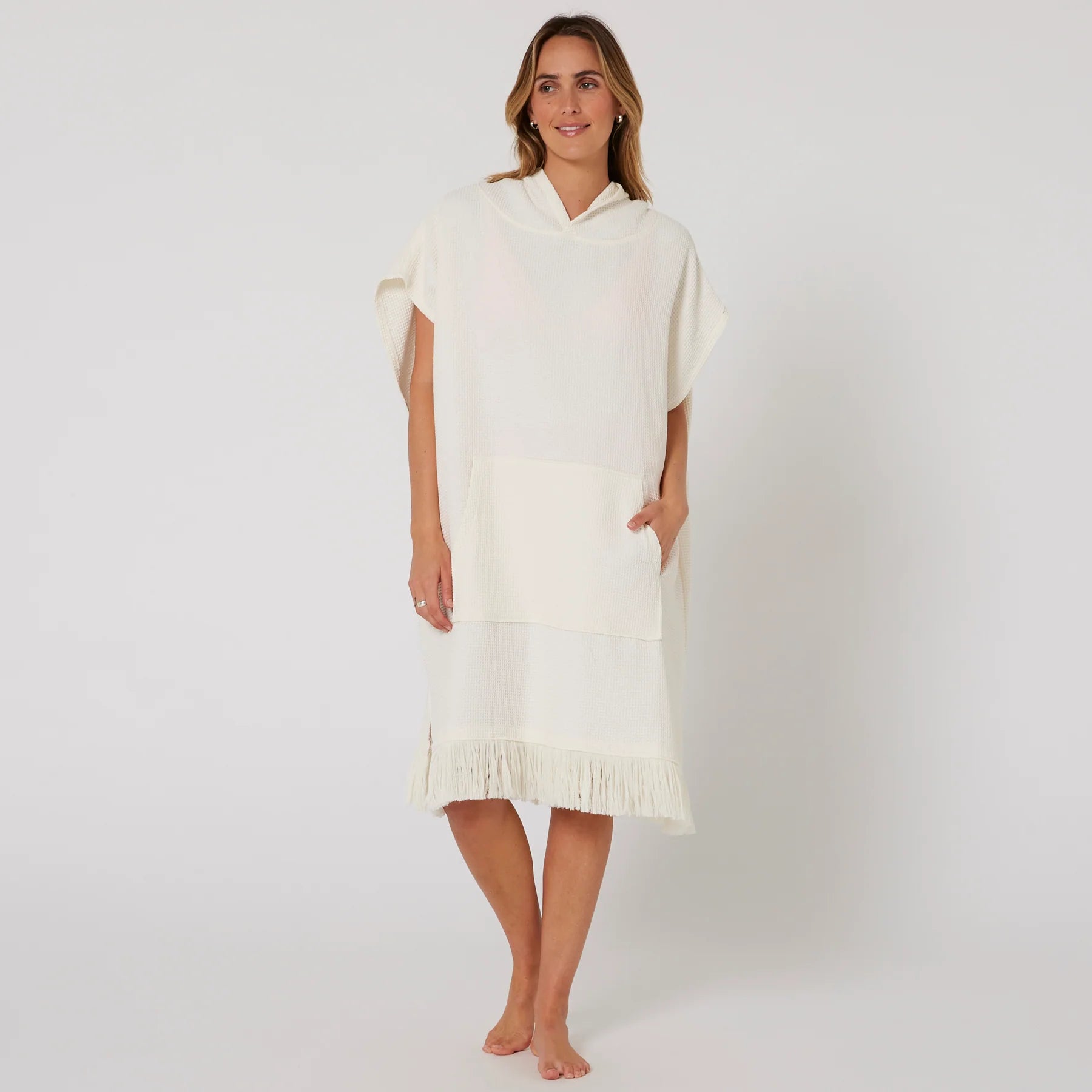 OCEAN & EARTH LADIES WAFFLE HOODED PONCHO – ANTIQUE WHITE