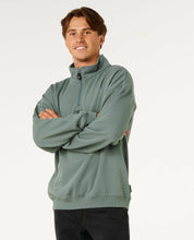 RIP CURL PILL ICON 1/4 ZIP CREW – MOSS