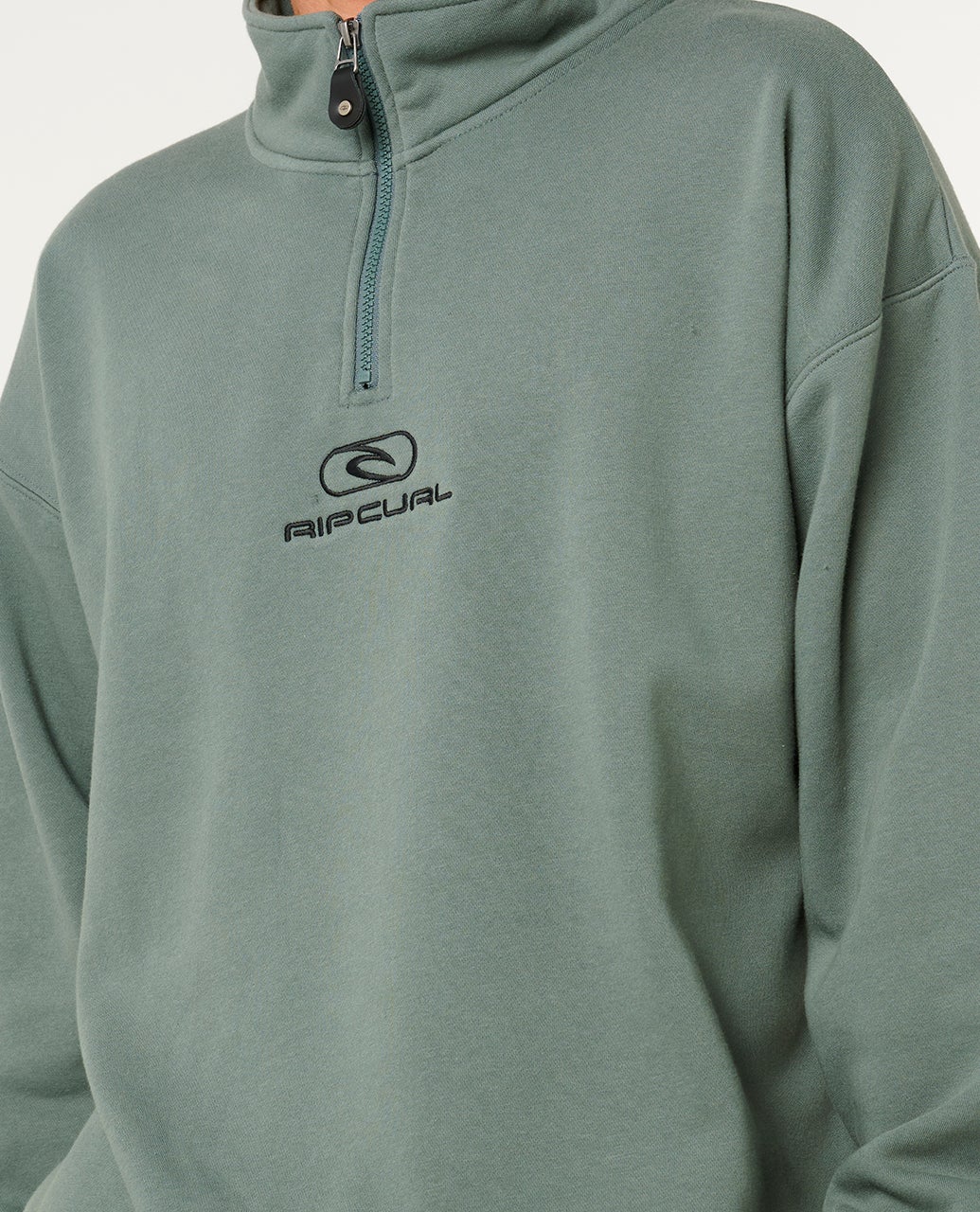 RIP CURL PILL ICON 1/4 ZIP CREW – MOSS