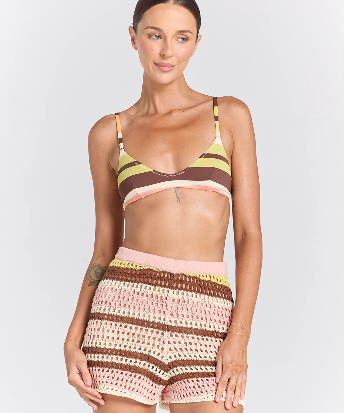 poolside-paradiso-mojito-knit-everyday-short-sunrise1.webp