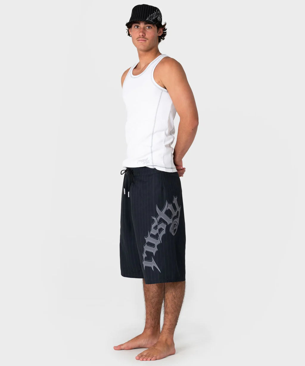 primal-riot-24-inch-boardshort-black.webp