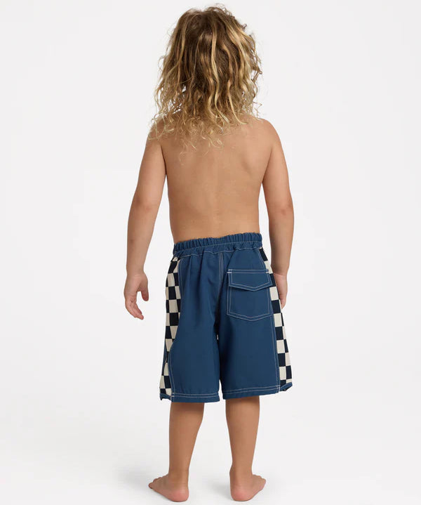 quiksilver-boys-2-7-original-arch-13-boardshorts-dark-denim1.webp