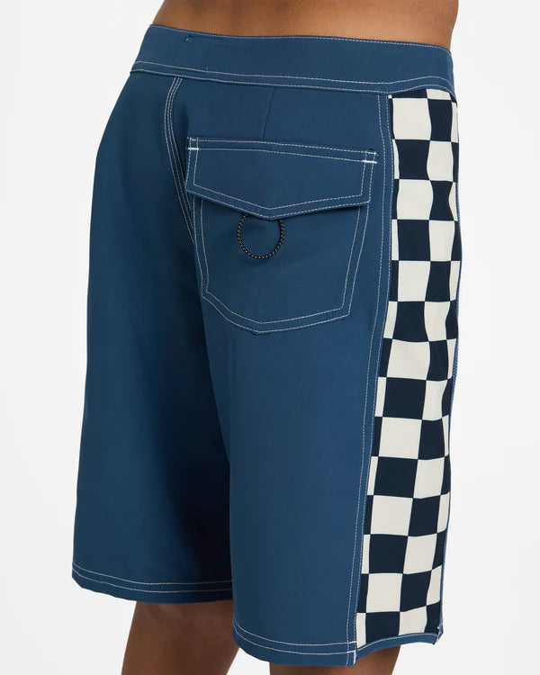 QUIKSILVER BOYS 8-16 ORIGINAL ARCH 17" BOARDSHORTS – DARK DENIM