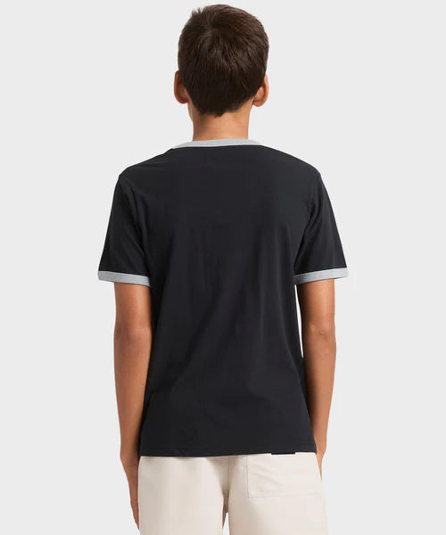 quiksilver-boys-next-gen-ringer-tshirt-black-bodhi-surf1.webp