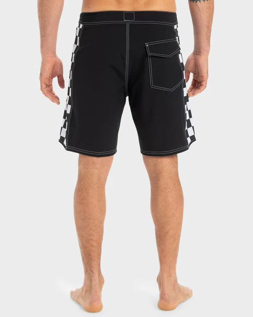 QUIKSILVER ORIGINAL ARCH 18" BOARDSHORTS – MENS PERFORMANCE SURF SHORTS IN BLACK