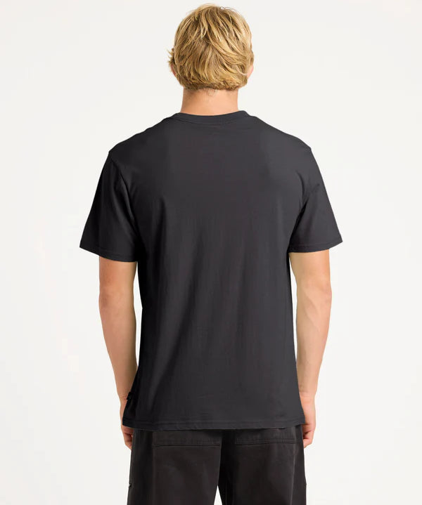 quiksilver-retro-box-tshirt-black1.webp