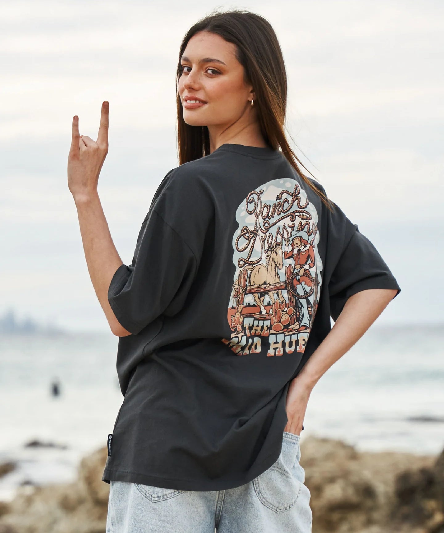 ranch-dressing-oversized-tee-vintage-black1.webp
