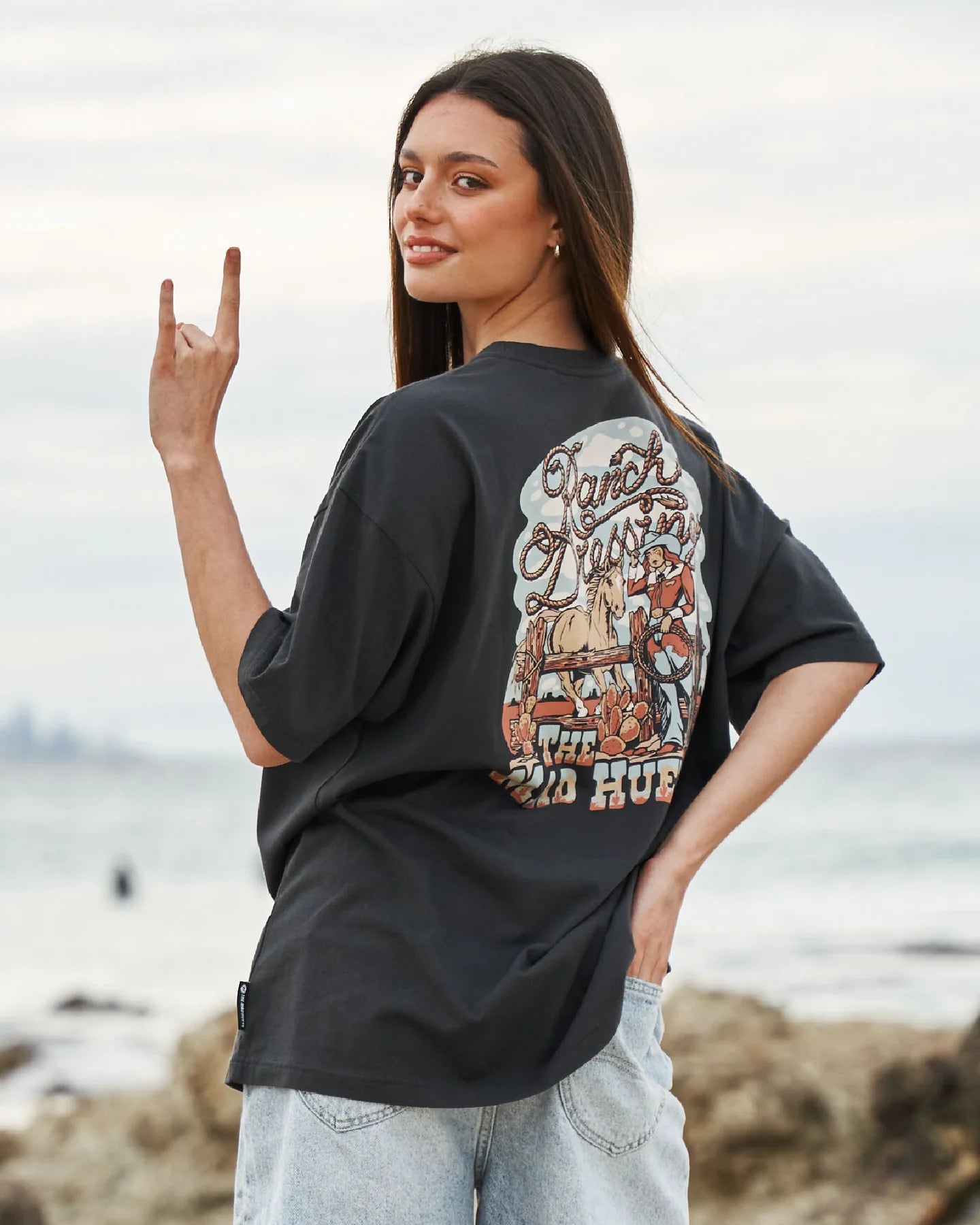 THE MAD HUEYS RANCH DRESSING OVERSIZED TEE