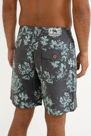 RHYTHM DEMASK TRUNK – CONTOURED FIT DOUBLE-NEEDLE PERFORMANCE BOARDSHORT – BLACK