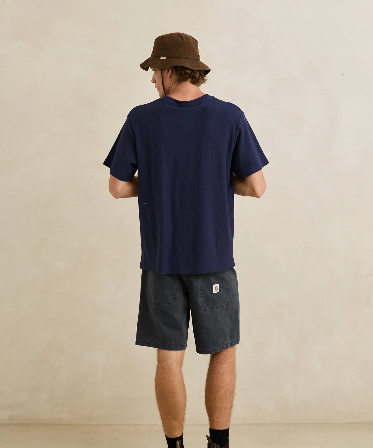 rhythm-diego-ss-t-shirt-navy1.webp
