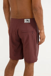 RHYTHM ESSENTIAL TRUNK – CONTOURED WAIST FLEX FLY PERFORMANCE TRUNK – MERLOT