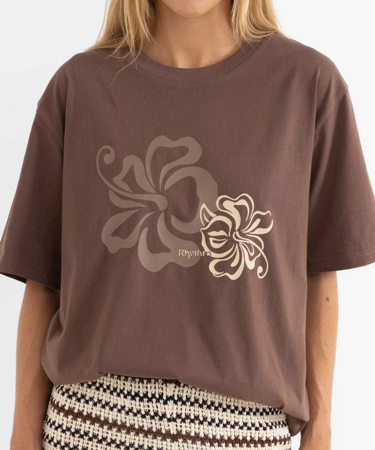 rhythm-kai-oversized-t-shirt-chocolate-bodhi-surf.webp