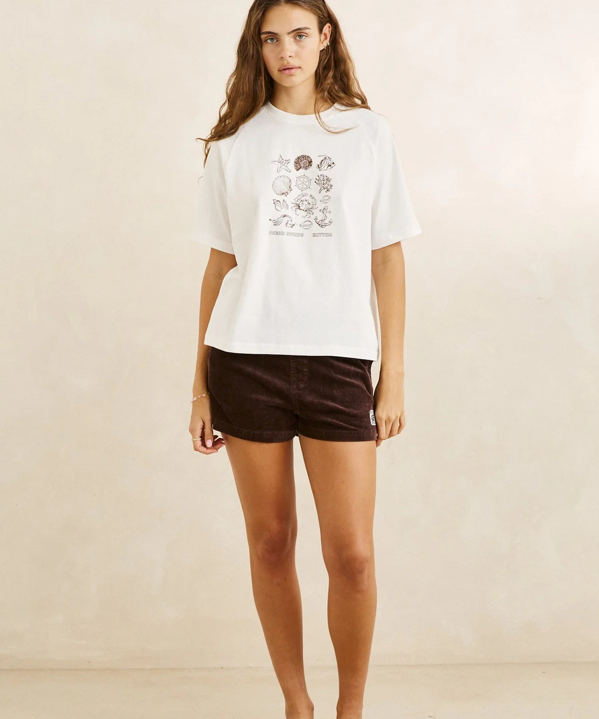rhythm-ocean-sounds-raglan-t-shirt-white.webp